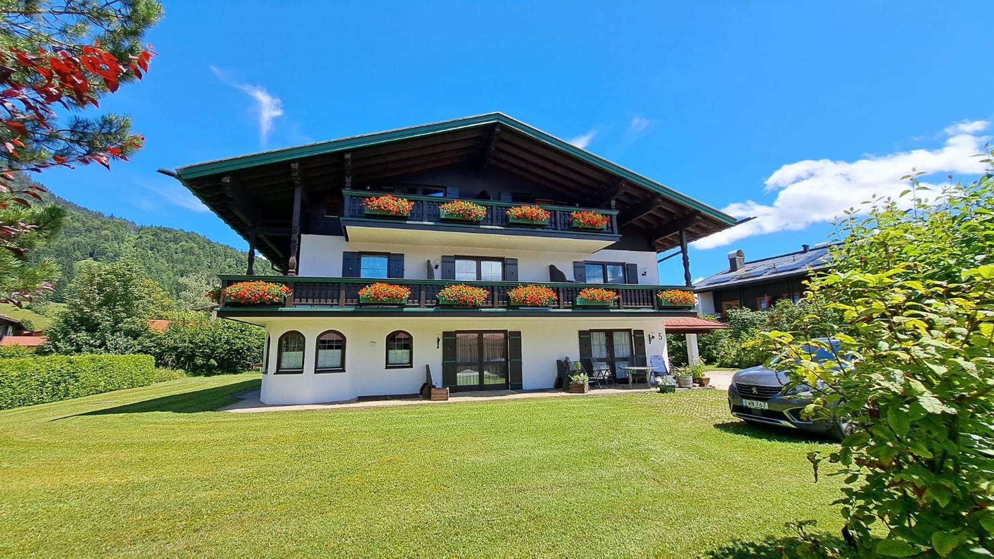 Ferienwohnung Schloegl Reit im Winkl Exterior photo